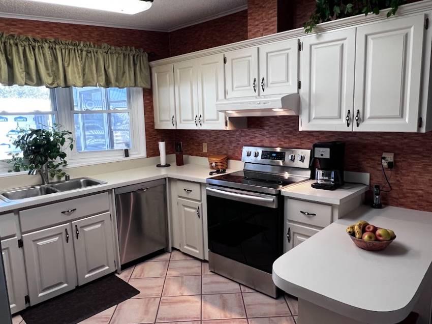 355 Putter Circle a Winter Haven, FL Mobile or Manufactured Home for Sale